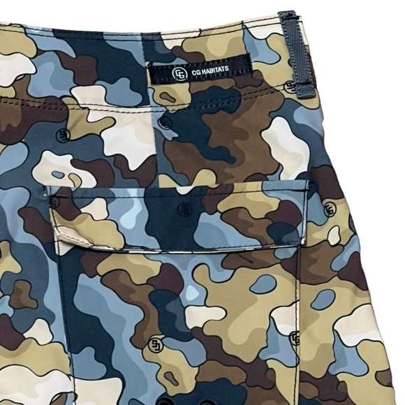 CG Habitats 309 fit OG athletic fit board shorts in candy camo gray - Picture 7 of 11